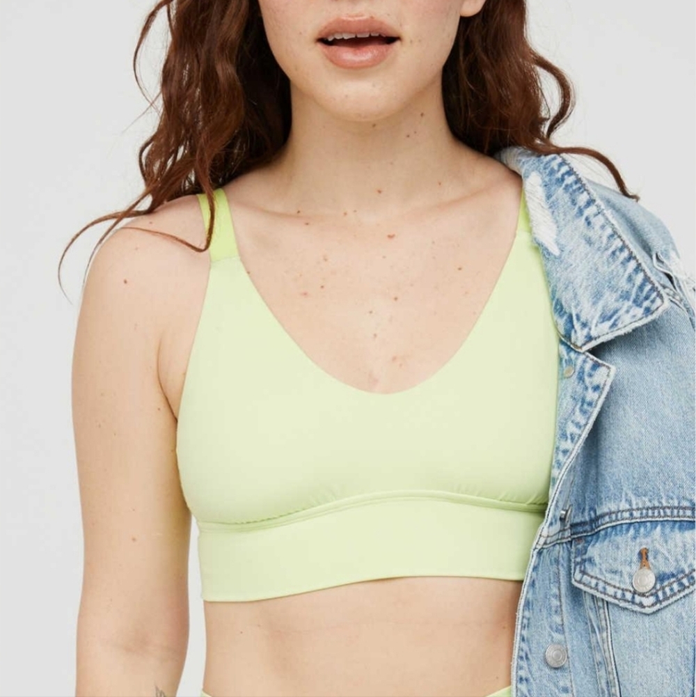 OFFLINE By Aerie Real Me Ballet Back Sports Bra Med.  New - Picture 2 of 6